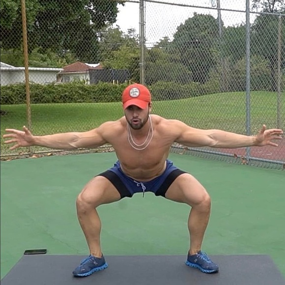 2 In 1 Athletic Shorts ~ RED - Picture 4 of 6